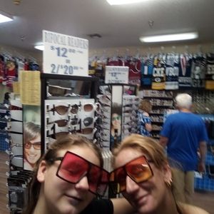 Meet your Posher, Tara